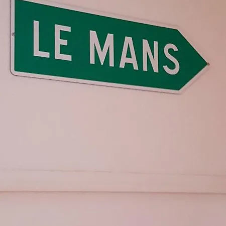 La Maison Des Pilotes Du Mans Apartmán *