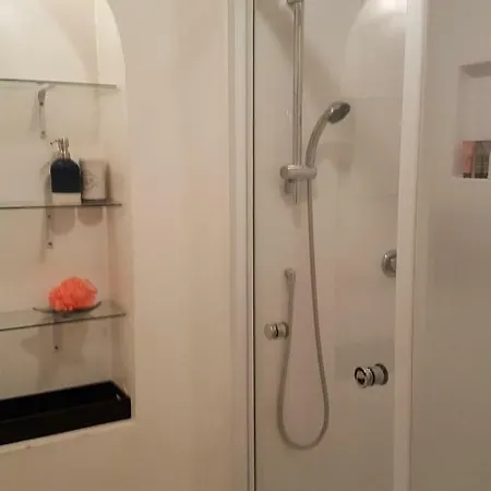 La Maison Des Pilotes Du Mans Apartmán La Chartre-sur-le-Loir